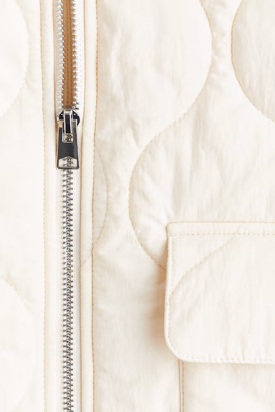 Оверсайз стеганный пуховик