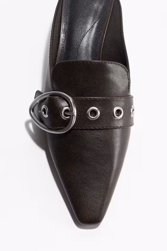 Туфли на каблуке-котенке