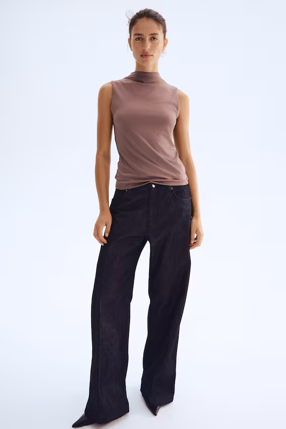 Топ из микрофибры с половинчатым воротником