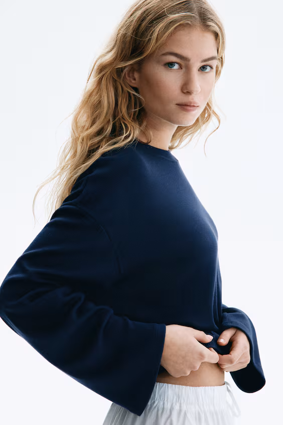 Оверсайз свитер