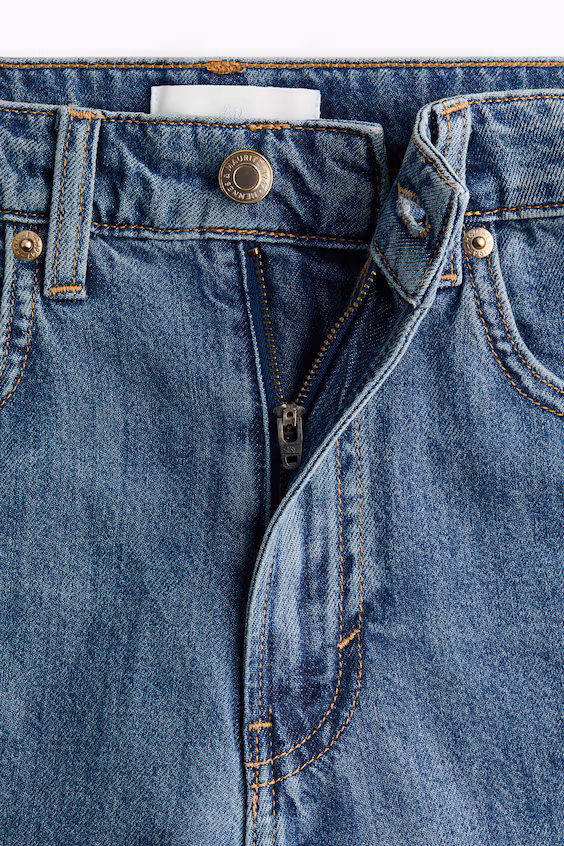 Джинсы с высокой посадкой прямого кроя