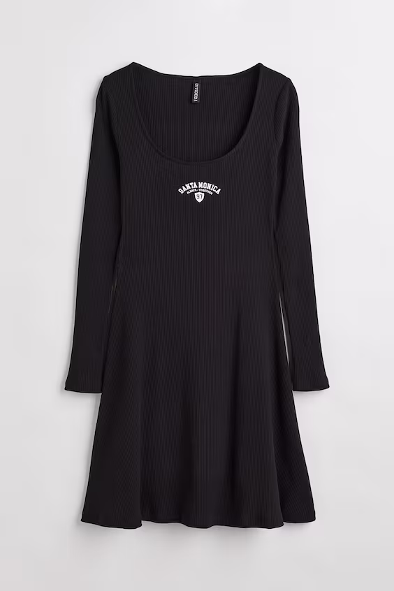 Платье из рубчикового джерси