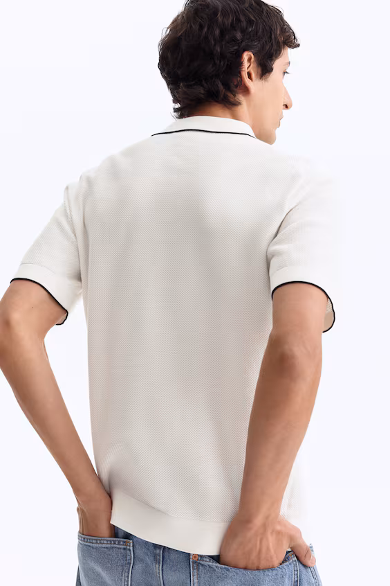 Поло облегающего силуэта