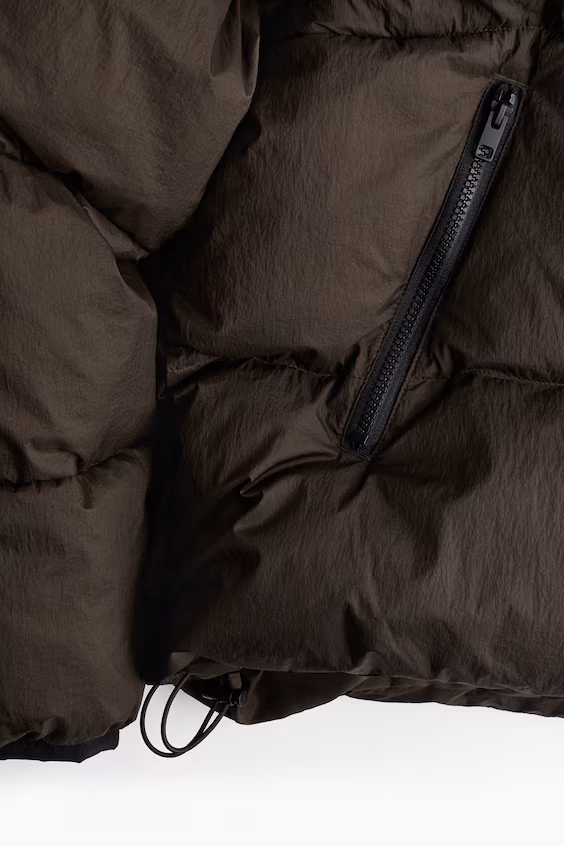 Свободный стеганый пуховик