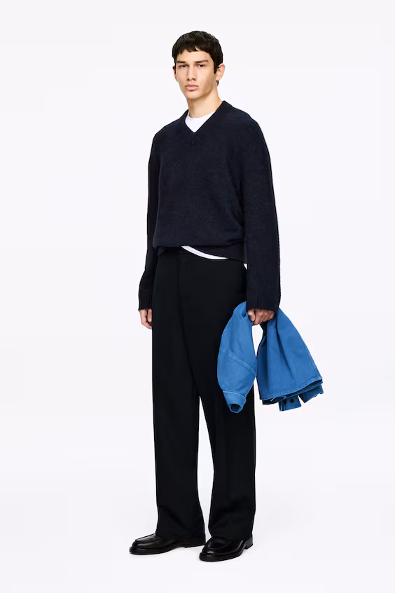 Свитер из альпаки в свободном стиле