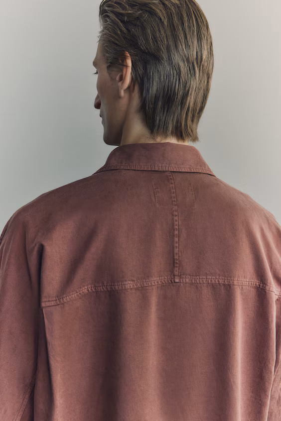 Рубашка свободного кроя с застежкой на пуговицы