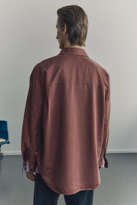 Рубашка свободного кроя с застежкой на пуговицы