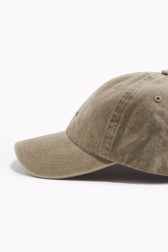 Кепка из хлопка с вышивкой