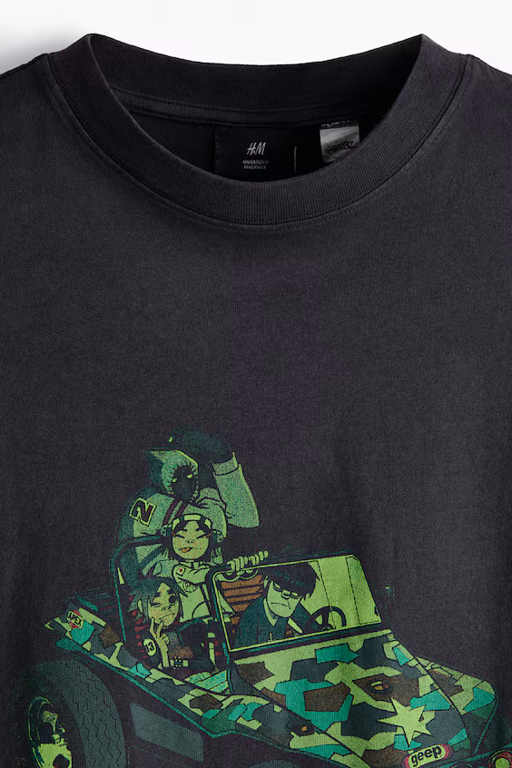 Футболка свободного кроя