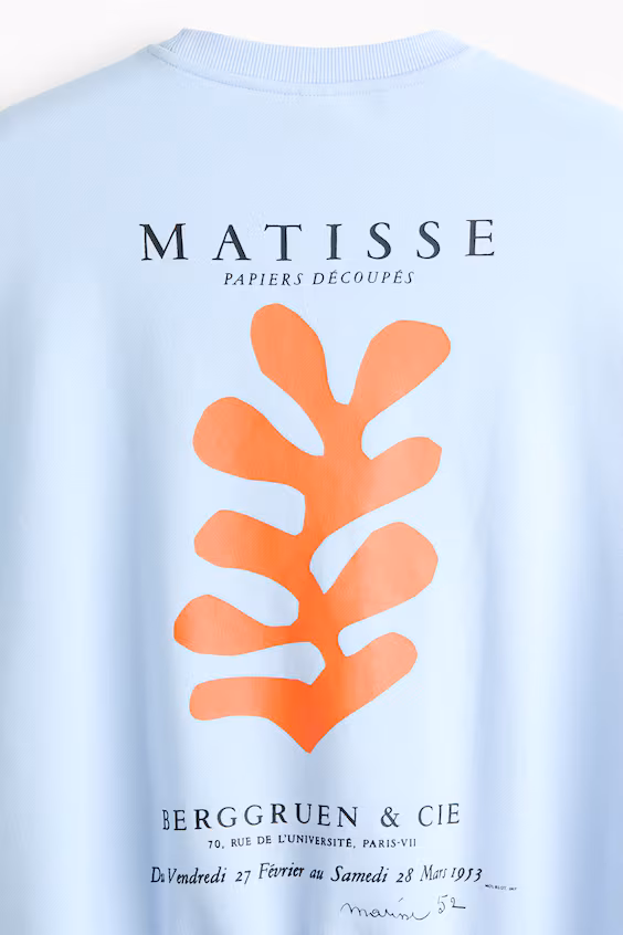 Толстовка свободного кроя