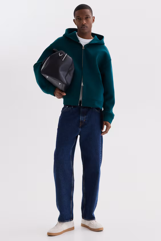 Парка с капюшоном из неопрена свободного кроя