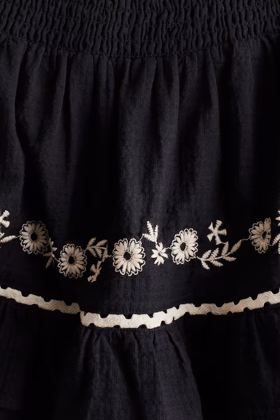 Юбка из хлопка с вышивкой