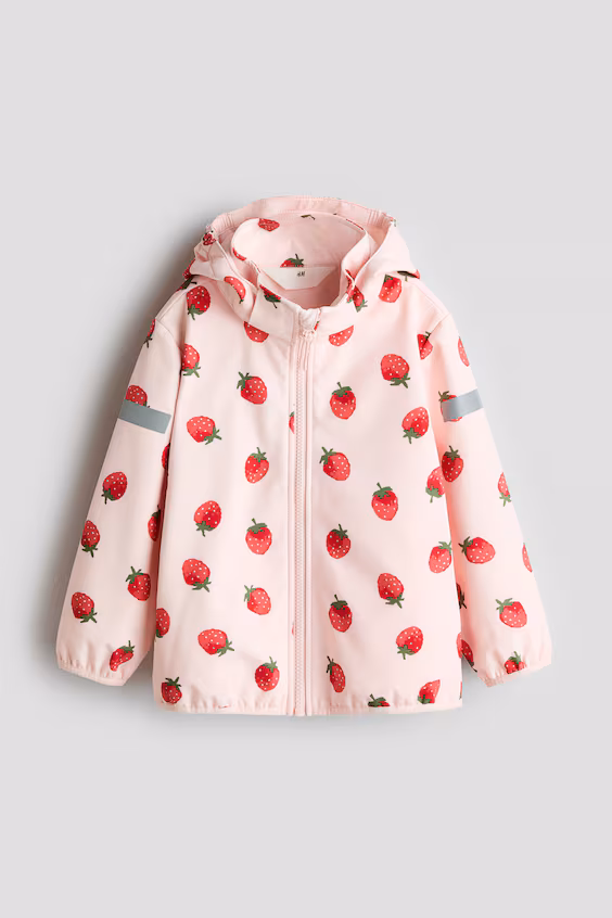 Ветровка из водостойкого материала