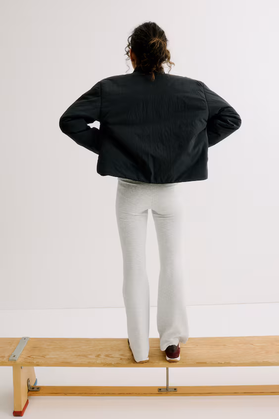 Водоотталкивающий подкладочный спортивный пуховик