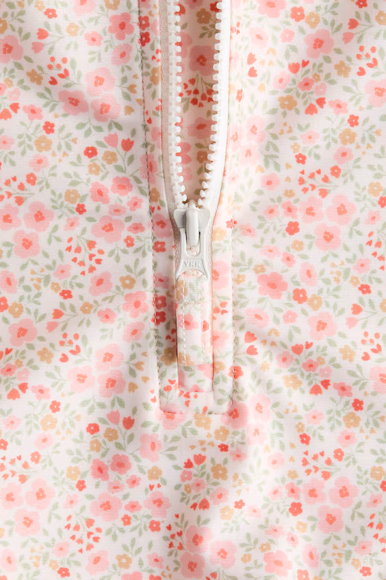 Купальник с длинными рукавами