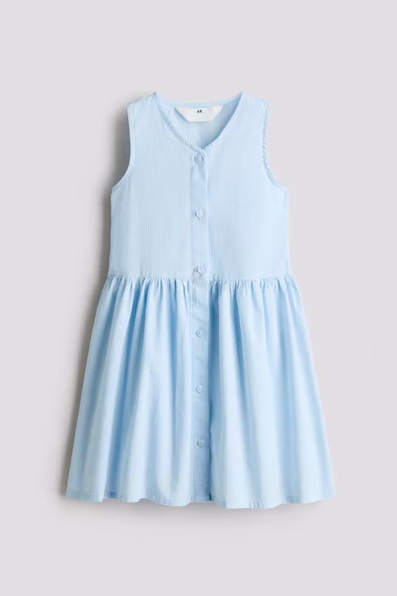 Платье без рукавов из ткани с морщинами