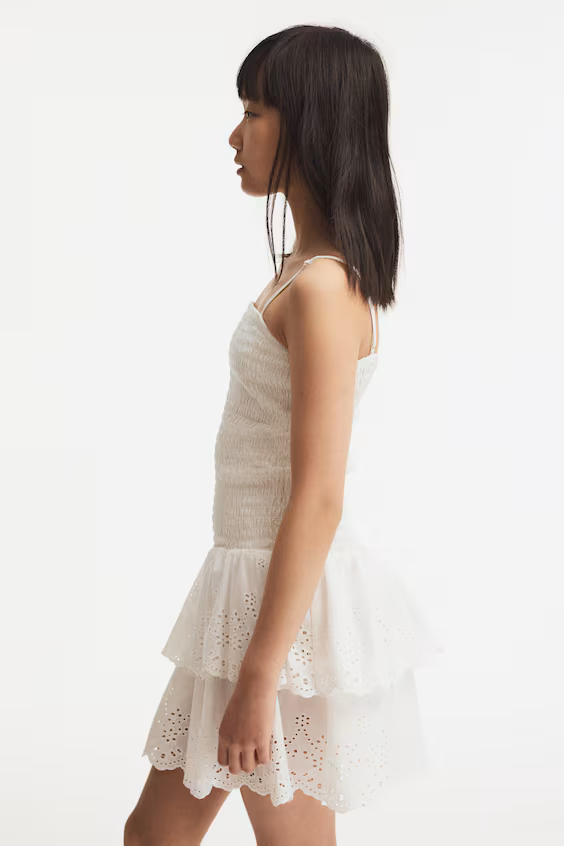 Платье с бретельками и складками