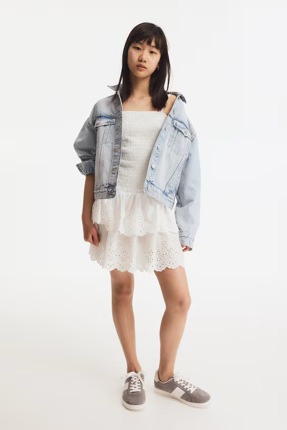 Платье с бретельками и складками