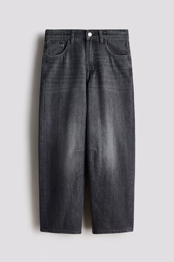 Джинсы с расклешенными штанинами