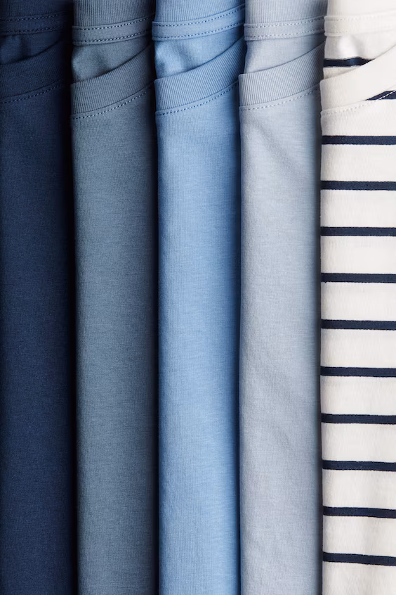 Набор из 5 футболок