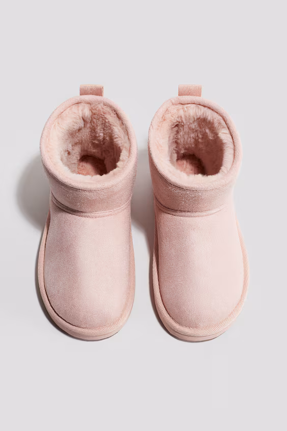 Ботинки с теплой подкладкой