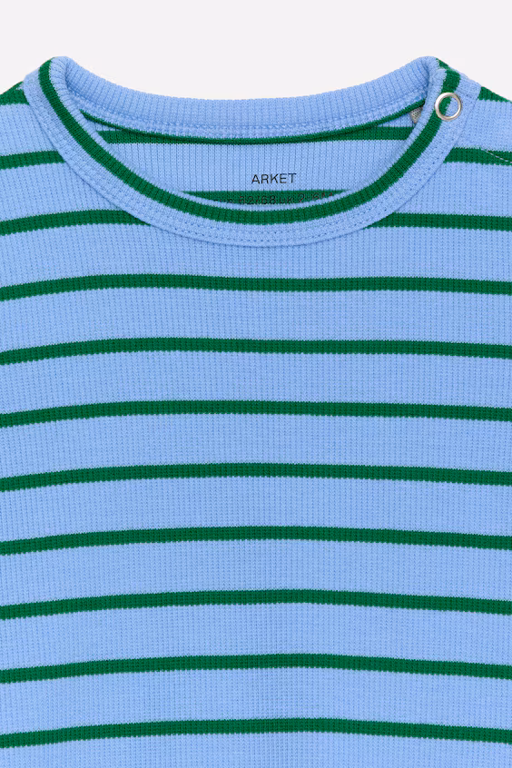 Водолазка в рубчик с длинным рукавом