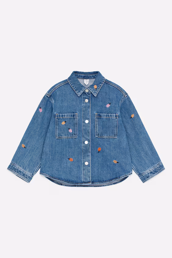 Рубашка с вышивкой из денима