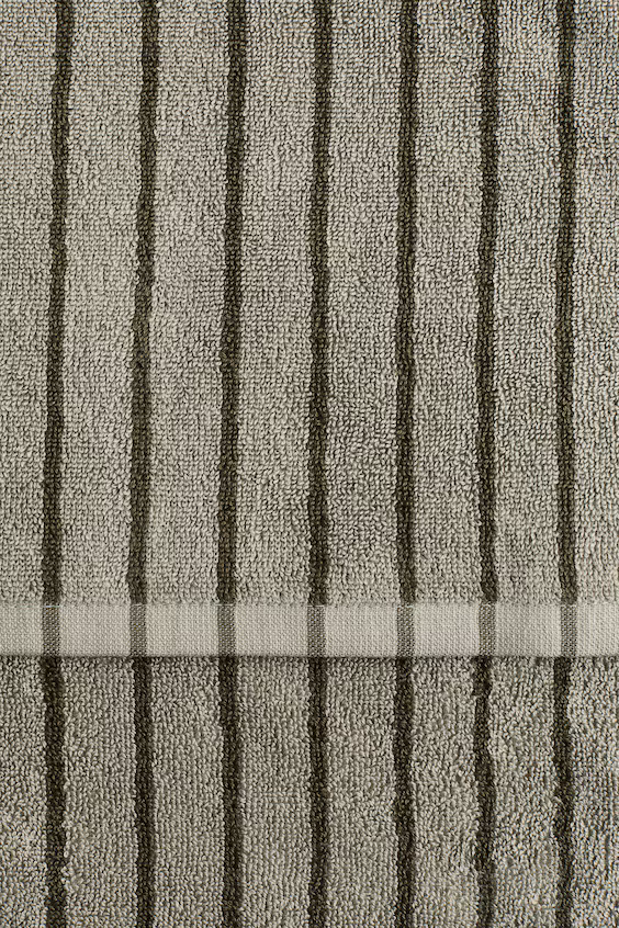 Рушник в полоску для рук