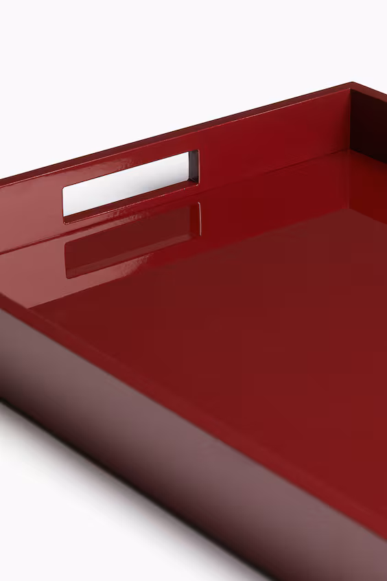 Лакированный поднос