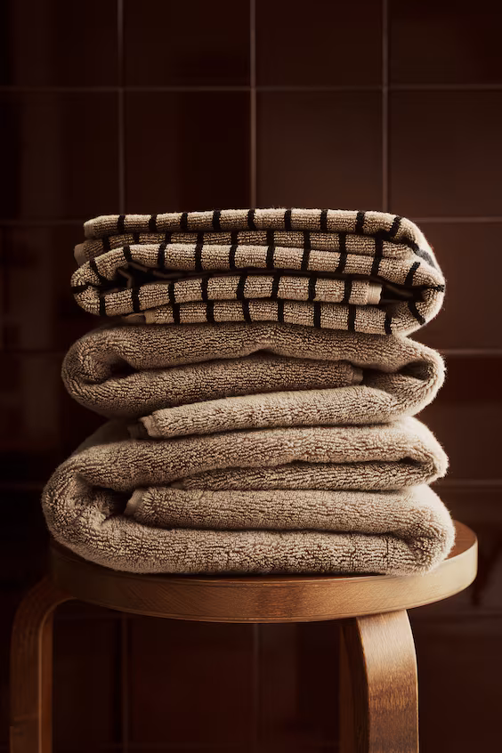 Полотенце для ванной в полоску