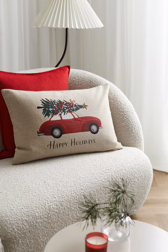 Подушка с принтом