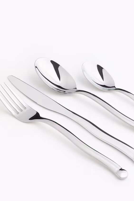 Набор столовых приборов из 16 предметов из нержавеющей стали