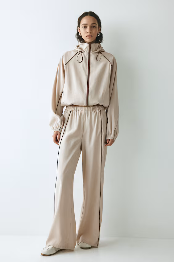 Оверсайз ветровка