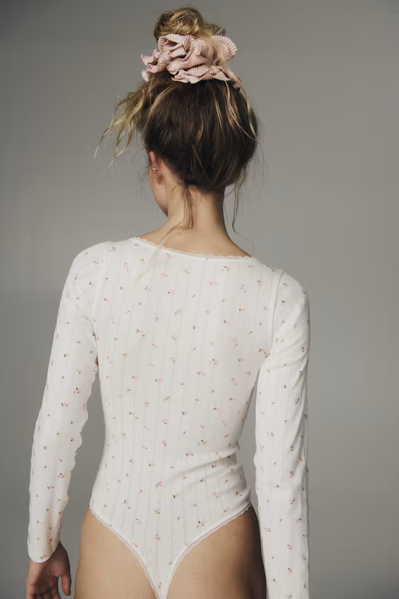 Боди thong из пуанты