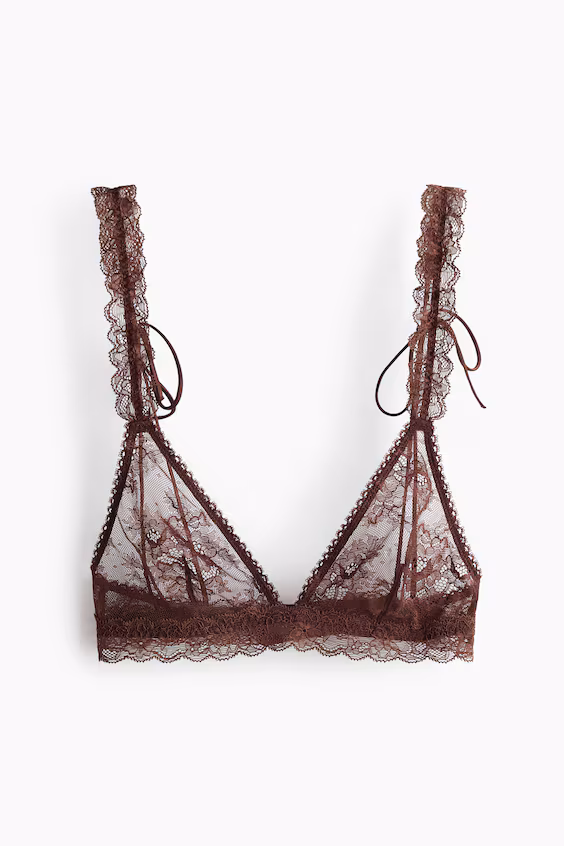 Мягкий бюстгальтер из кружева