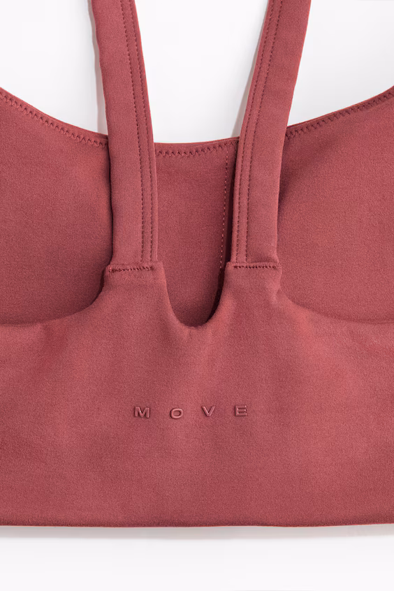 Спортивный бюстгальтер средней поддержки с технологией softmove™