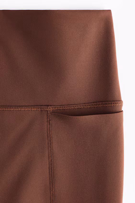 Беговые леггинсы с технологией shapemove™