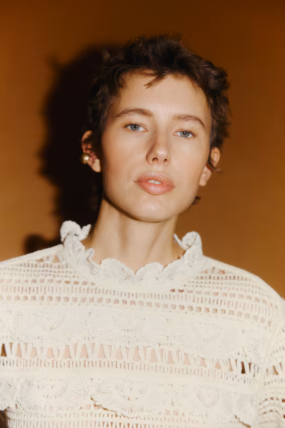 Мини-платье с крючком