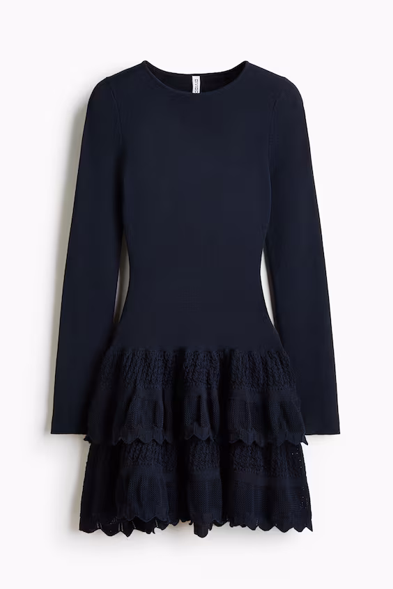 Платье с оборками