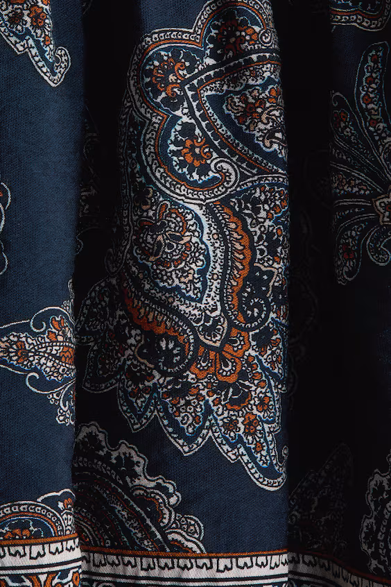 Туничное платье с поясом на завязках