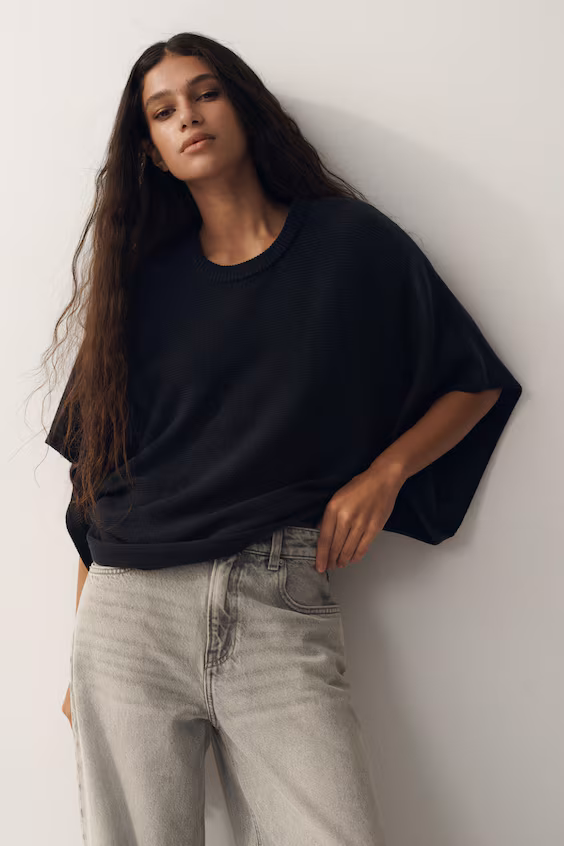 Свитер с рукавами-летучая мышь