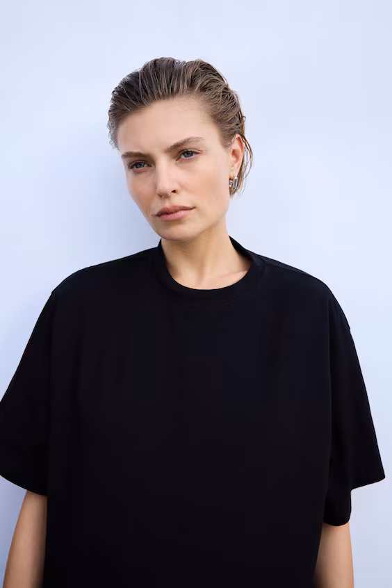 Футболка свободного кроя