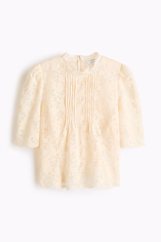 Кружевная блуза