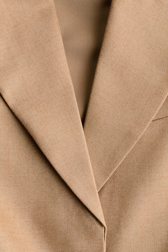 Длинный пиджак из саржи