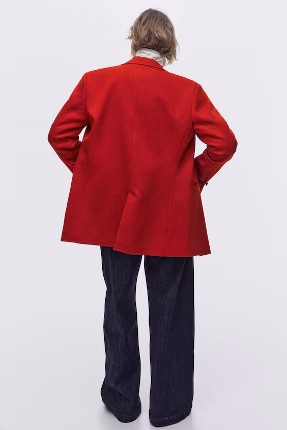 Пиджак с одним заклепкой