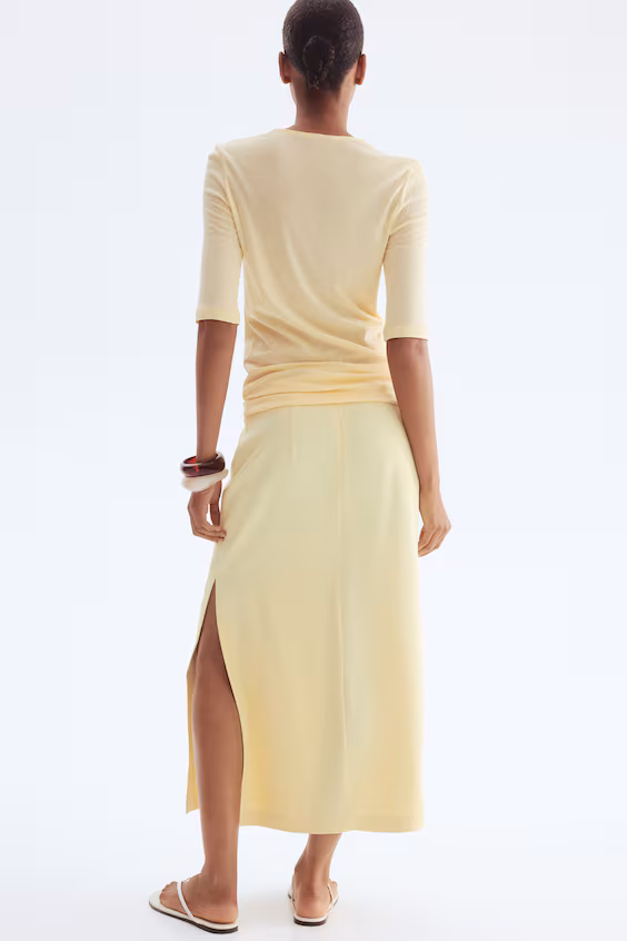 Юбка с боковым разрезом