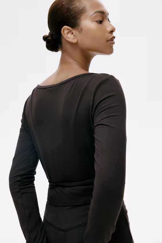 Свитер с контрастным узором из мягкого ворсистого трикотажа