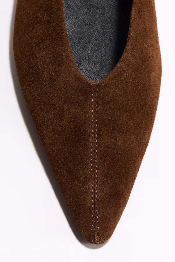 Балетки из кожи