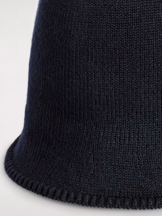 Шапка-панама из мериносовой шерсти