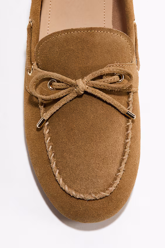 Мокасины из кожи